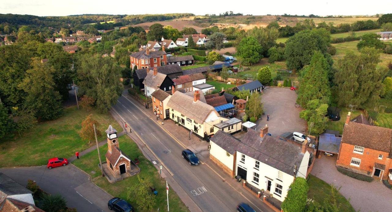 Hotel The Dukes Leighton Buzzard Exterior foto